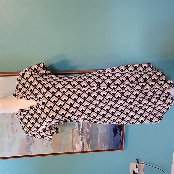 Geometric Print dress - Picture 1 of 5